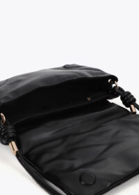 bandolera-acolchada-efecto-piel-con-tachas-redondas-xl-12