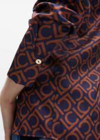 camisa-logotipada-recta-9