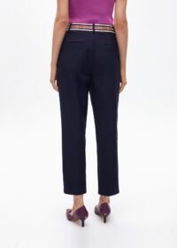 pantalon-chino-con-goma-logotipada-en-strass-15