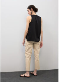 calca-reta-com-faixas-laterais-listradas (2)