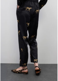 jogger-em-cetim-estampa-leopardo (3)