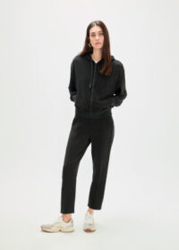 sudadera-scuba-con-strass-delantero (1)