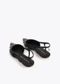 sapatos-de-salto-com-tachas3 1300