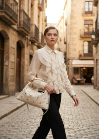 woman-blouse-bag-city-lifestyle