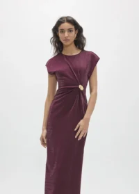 vestido-midi-sem-mangas-com-lurex-e-peca-dourada-central (4)